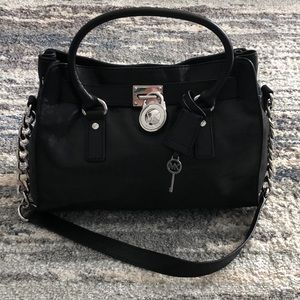 AUTHENTIC — Michael Kors Purse